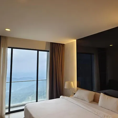 Genting Hilltop Homestay King & 5 Framed Bed For 7 Genting Highlands Exterior photo