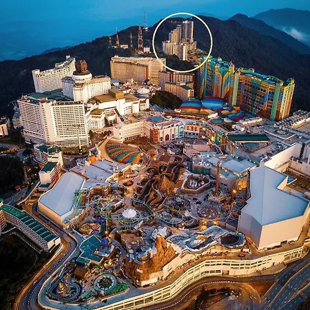 Genting Hilltop Homestay King & 5 Framed Bed For 7 Genting Highlands Exterior photo