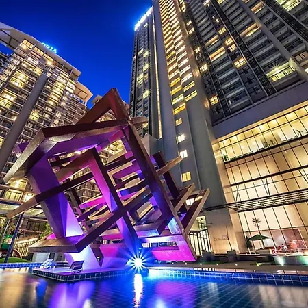 Genting Hilltop Homestay King & 5 Framed Bed For 7 Genting Highlands Exterior photo